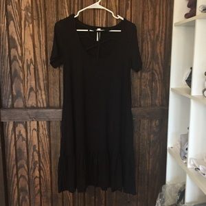 Short sleeve ruffle dress